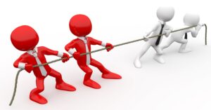 conflict-clipart-two-people-pulling-a-rope